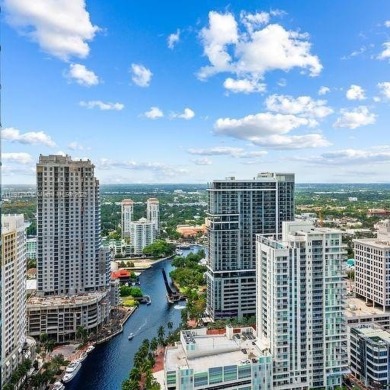 (private lake, pond, creek) Condo For Sale in Fort Lauderdale Florida