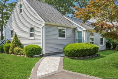 (private lake, pond, coastal) Home Sale Pending in Yaphank New York