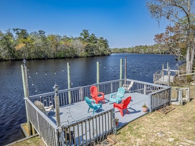 Escape to this beautifully built 3-bedroom, 3-bath home offering - photo 1