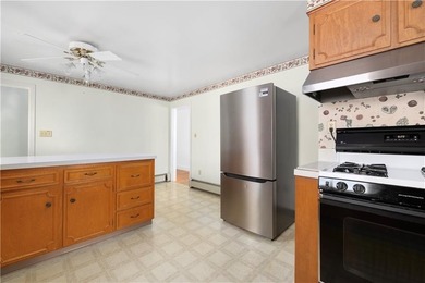 Coastal Living at Its Best! Welcome to 118 Wolcott Avenue on - photo 15