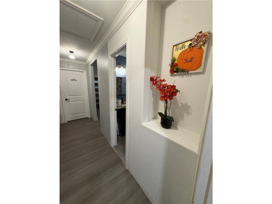 Welcome home to this inviting 3-bedroom, 2-bath residence - photo 17