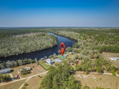 Escape to this beautifully built 3-bedroom, 3-bath home offering - photo 8