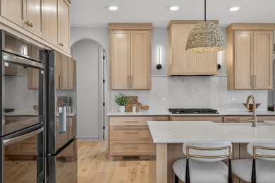 Gorgeous Custom Rambler by Sharper Homes. You Will Appreciate - photo 19