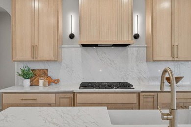 Gorgeous Custom Rambler by Sharper Homes. You Will Appreciate - photo 20