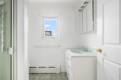 Coastal Living at Its Best! Welcome to 118 Wolcott Avenue on - photo 23