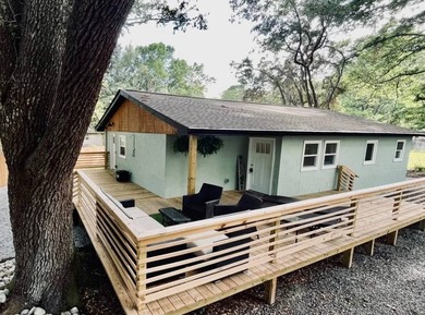 Located in beautiful West Ashley - quiet dead end street. Plenty - photo 4