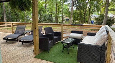 Located in beautiful West Ashley - quiet dead end street. Plenty - photo 5