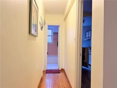 Huge 900 sq.ft. 1-Bedroom co-op in the heart of Midwood! This - photo 5