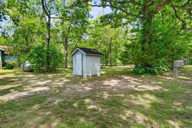 Discover your perfect retreat in this charming 2,058 square foot - photo 41