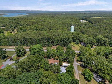 Discover your perfect retreat in this charming 2,058 square foot - photo 48