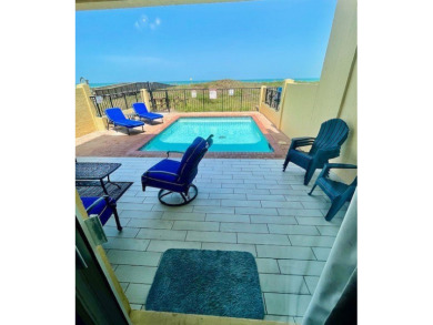 Gorgeous Beach Front Townhome in one of the best locations on - photo 10