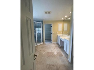 Discover this stunning home located in the heart of Osprey, FL - photo 11