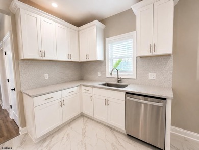 Turnkey investment opportunity with stunning water views and - photo 17