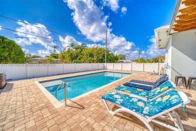 This exquisite property, constructed in 2018, offers the perfect - photo 5
