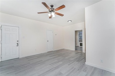 3 family brick home. 2249 SQFT of living space. A great - photo 9