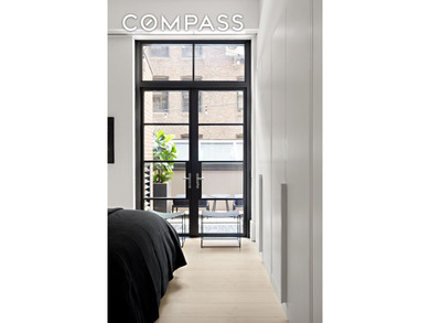 *Residence 3E is defined by what no other E-line residence at - photo 12