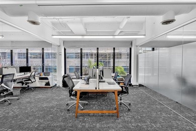 Solid Investment - South Beach Office Space Fully Equipped & - photo 40