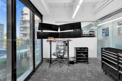 Solid Investment - South Beach Office Space Fully Equipped & - photo 45