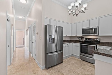 Rare top-floor end unit in The Village of South Walton, ideally - photo 7