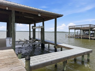 Enjoy panoramic water views and the boating lifestyle Orange - photo 4