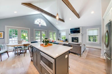 Discover the timeless coastal charm and the natural luxury of - photo 8