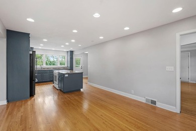 Rare opportunity on the Mississippi River! Set on a beautiful - photo 6