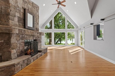 Rare opportunity on the Mississippi River! Set on a beautiful - photo 10