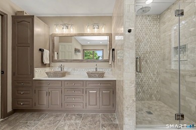 Nestled in a prestigious cul-de-sac in southern New Fairfield - photo 14