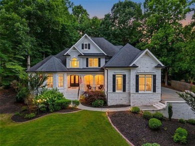Welcome to luxury living in the prestigious Towne Lake Hills - photo 1
