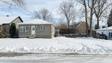 Lake Home For Sale in Laval (Sainte-Rose), 