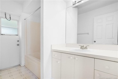 This is it ! Your WARM & SUNNY Florida homes. Store your shovels - photo 11