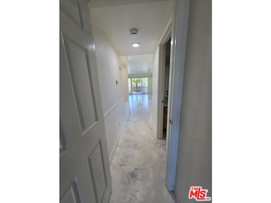 Located in the highly desirable area of Camarillo Springs, known - photo 17