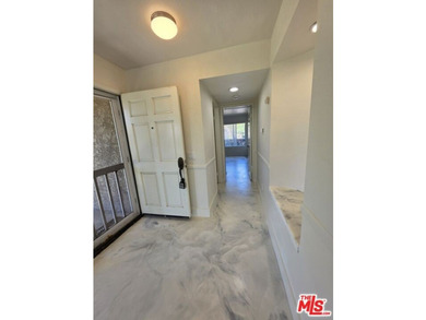 Located in the highly desirable area of Camarillo Springs, known - photo 18