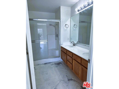 Located in the highly desirable area of Camarillo Springs, known - photo 20