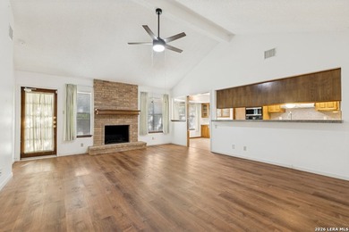 Welcome to 14714 Hidden Glen Woods an inviting 3-bedroom, 2-bath - photo 5