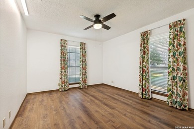 Welcome to 14714 Hidden Glen Woods an inviting 3-bedroom, 2-bath - photo 8