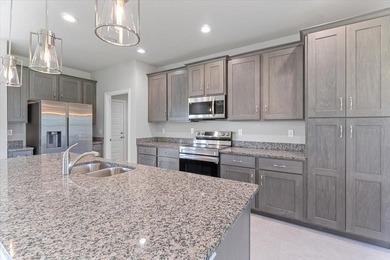 COMPLETED NEW HOME, MOVE-IN READY. The Pinehurst from Harbor - photo 8