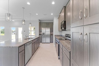 COMPLETED NEW HOME, MOVE-IN READY. The Pinehurst from Harbor - photo 9