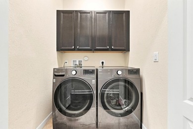Welcome to this beautifully updated 4-bedroom, 3.5-bath home in - photo 12
