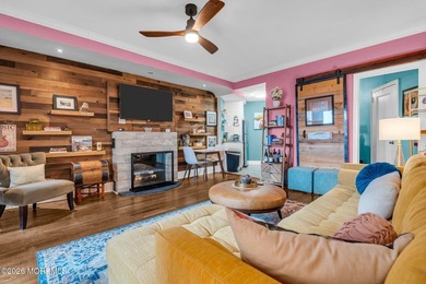 Seller will pay 1st 6 months of condo fees! This beautifully - photo 14