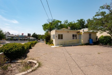 Where Home Meets Opportunity in Nob Hill. This unique MX-L zoned