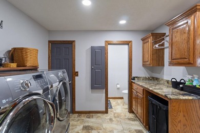 Investor opportunity near Cassville! This 20 unit complex - photo 45