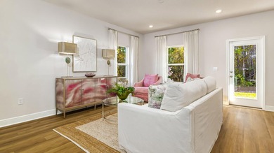 Welcome Forest Shores Villas! The thoughtfully designed exterior - photo 6