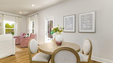 Welcome Forest Shores Villas! The thoughtfully designed exterior - photo 10