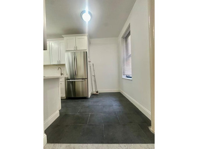 Welcome to 61-09 39th Avenue #2H in the pet-friendly Penelope - photo 8