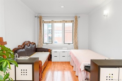 Location! Location! Location! Spacious 2 Bedroom 2 Bath Condo - photo 3