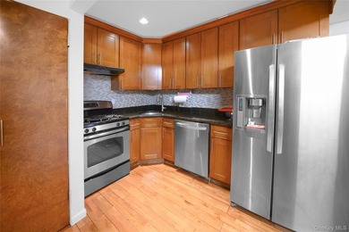 Location! Location! Location! Spacious 2 Bedroom 2 Bath Condo - photo 6