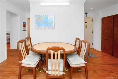 Location! Location! Location! Spacious 2 Bedroom 2 Bath Condo - photo 7