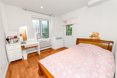 Location! Location! Location! Spacious 2 Bedroom 2 Bath Condo - photo 8