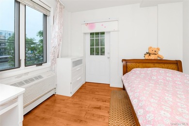 Location! Location! Location! Spacious 2 Bedroom 2 Bath Condo - photo 9